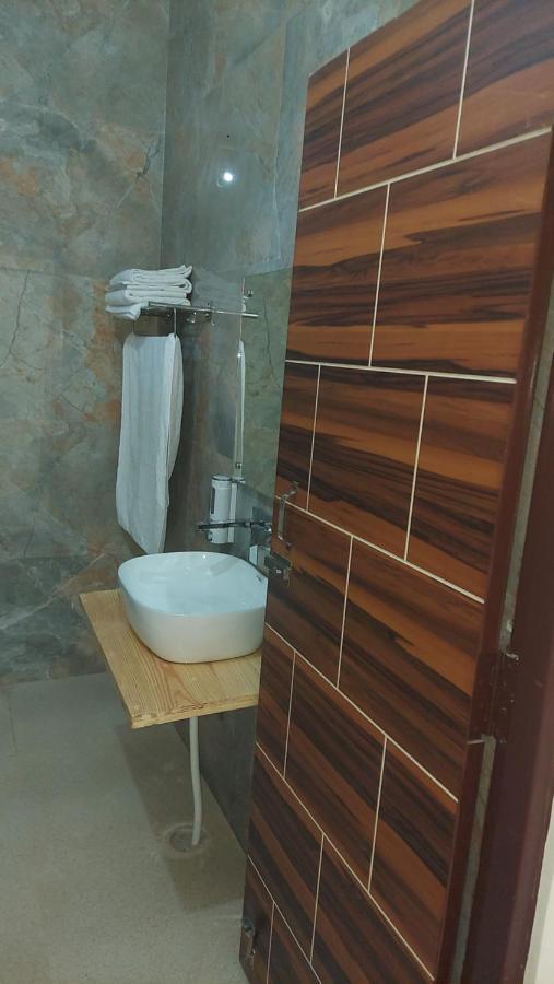 Hotel Anandam Phata Buitenkant foto